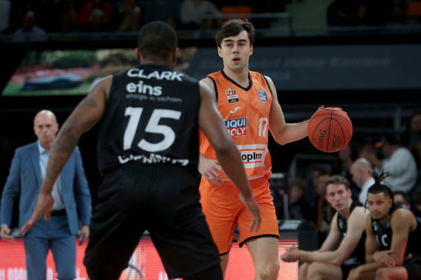 表现不佳有 表现不佳有