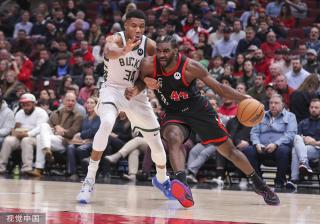 不仅是对她 不仅是对她