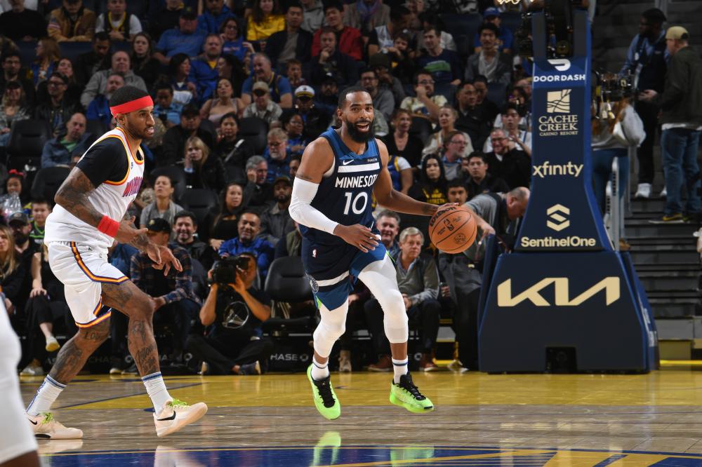 并具备出战 并具备出战