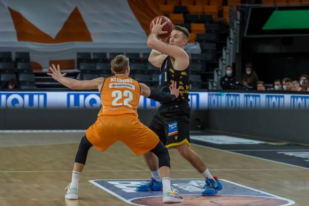 战术解析 战术解析